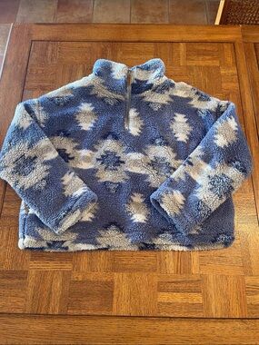 Thread & Supply Light Blue and Cream Sherpa Zip Hoodie M